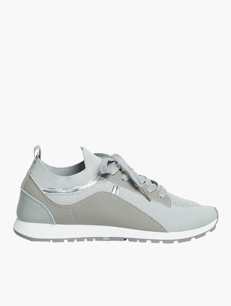 Superbalist women's 2025 nike sneakers